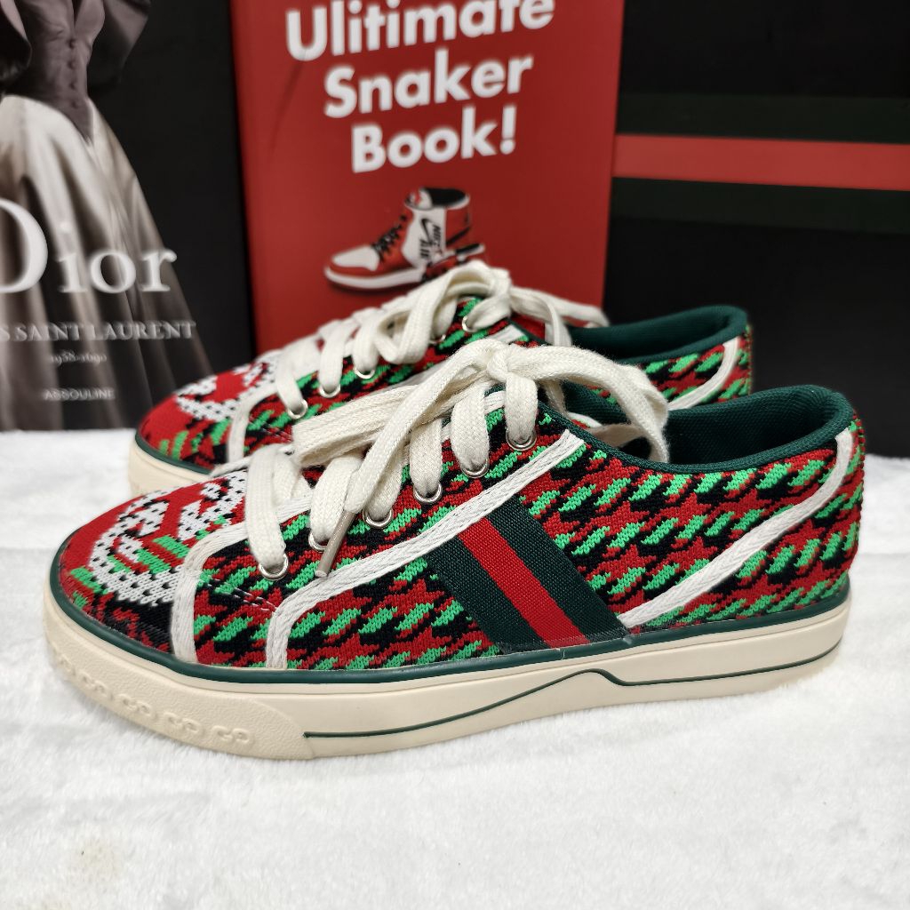 รองเท้าGucciงานมือสองงานตู้ญี่ปุ่นSz38/24cm