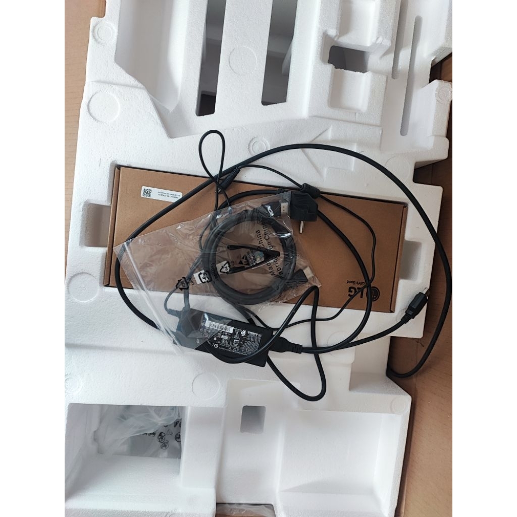 จอLGรุ่น34GL750-B34นิ้วมือสอง