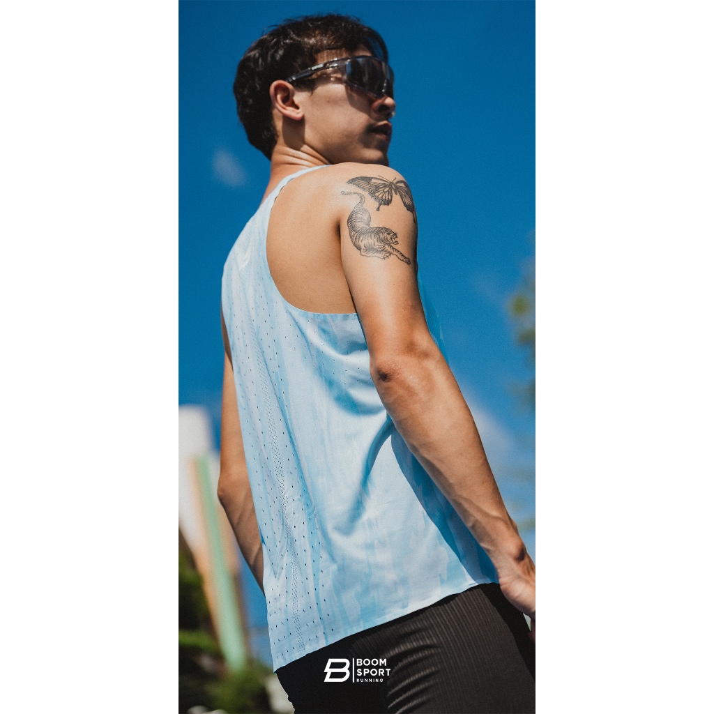Boomsport Running:Blue Sky-เสื้อกล้ามวิ่งผู้ชาย ราคา ถูกที่สุด ดีลบีเคเค แกลเลอรีภาพที่ 4