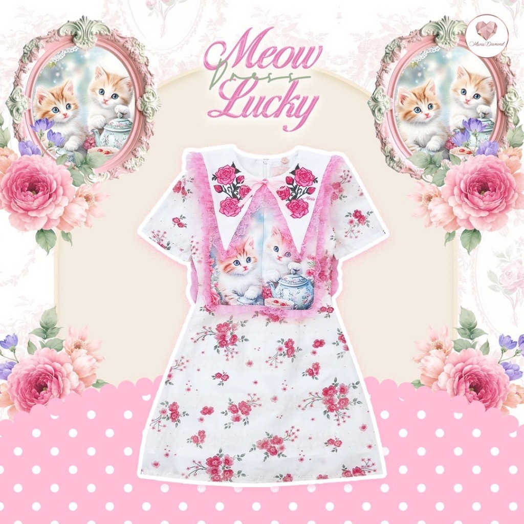 (มี3XL) Meow Lucky Dress เดรสคอตตอนงานปักพิมพ์ลาย ปกพิมพ์ลายแต่งระบายลูกไม้ แขนสั้นตรง ซิปหลัง มีซับใน
