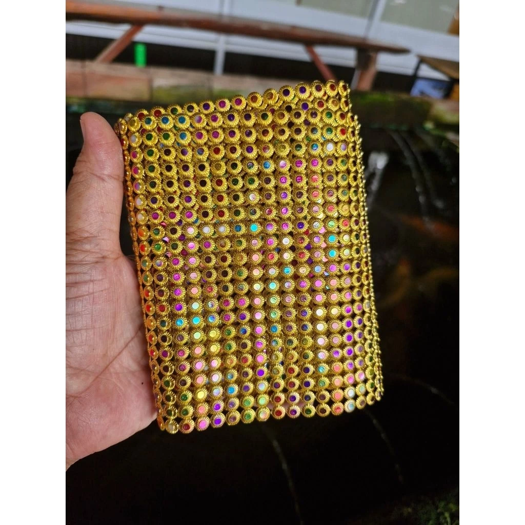 สังวาลย์พลอยรุ้งกลมจิ่วสีทองขนาด 5มิล ยาว  90cm (1หลา)  2700 เม็ด ตกแต่งเหรียญโปรยทาน  ง thumbnail 3