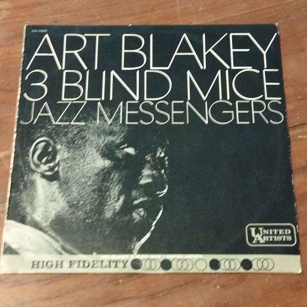 แผ่นเสียงอัลบั้ม3 Blind Mice โดยArt Blakey & The Jazz Messengers(สภาพแผ่นNM)