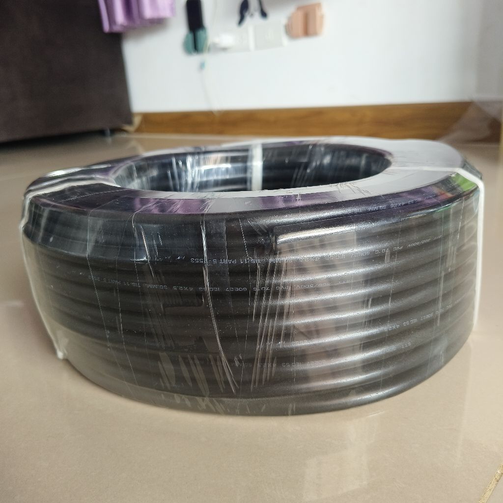 vct4x2.5 50 เมตร สาย 4 คอ ข้างใน 4 เส้น(ออกใบกำกับภาษี)