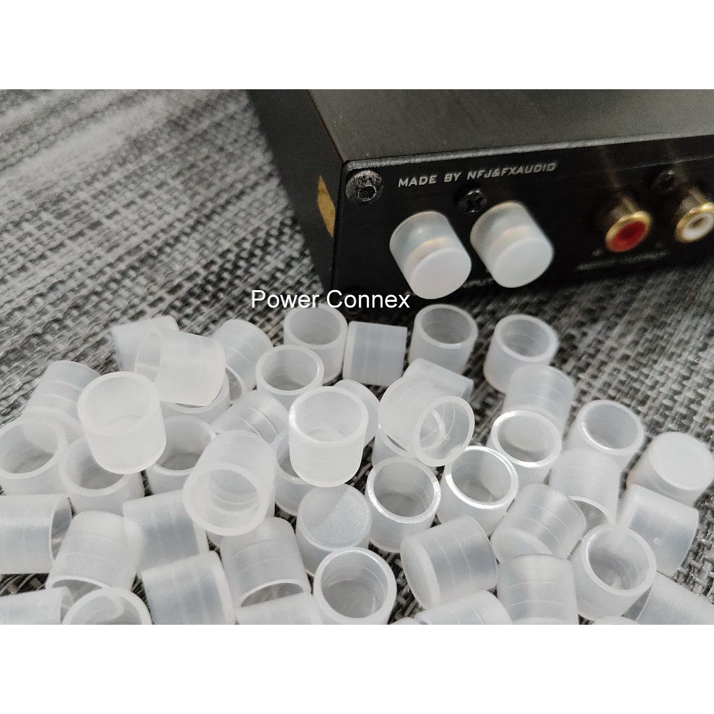 ฝาปิดช่อง RCA เป็นเนื้อพลาสติก สวมแน่น ไม่หลุดง่าย ไม่ละลาย