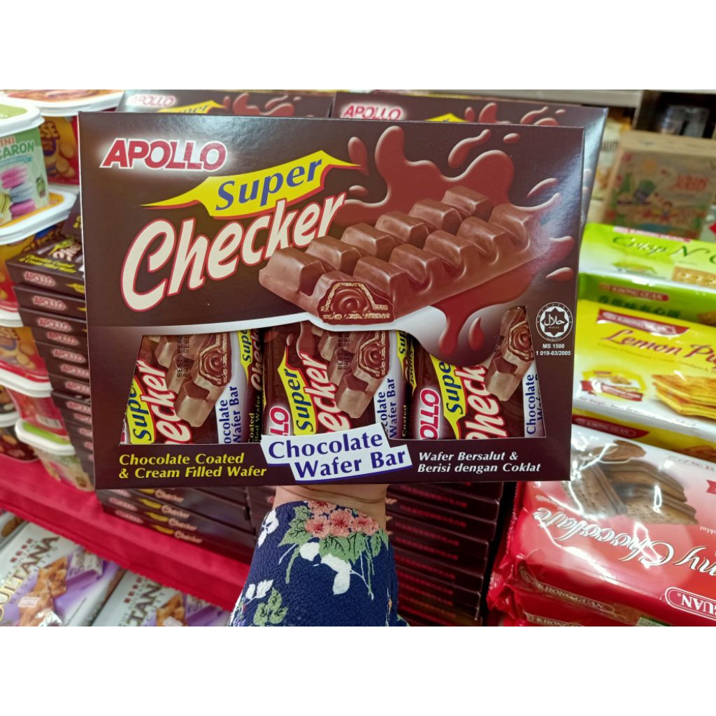 Apollo super checker ขนมเวเฟอร์ เคลือบช็อกโกแลต