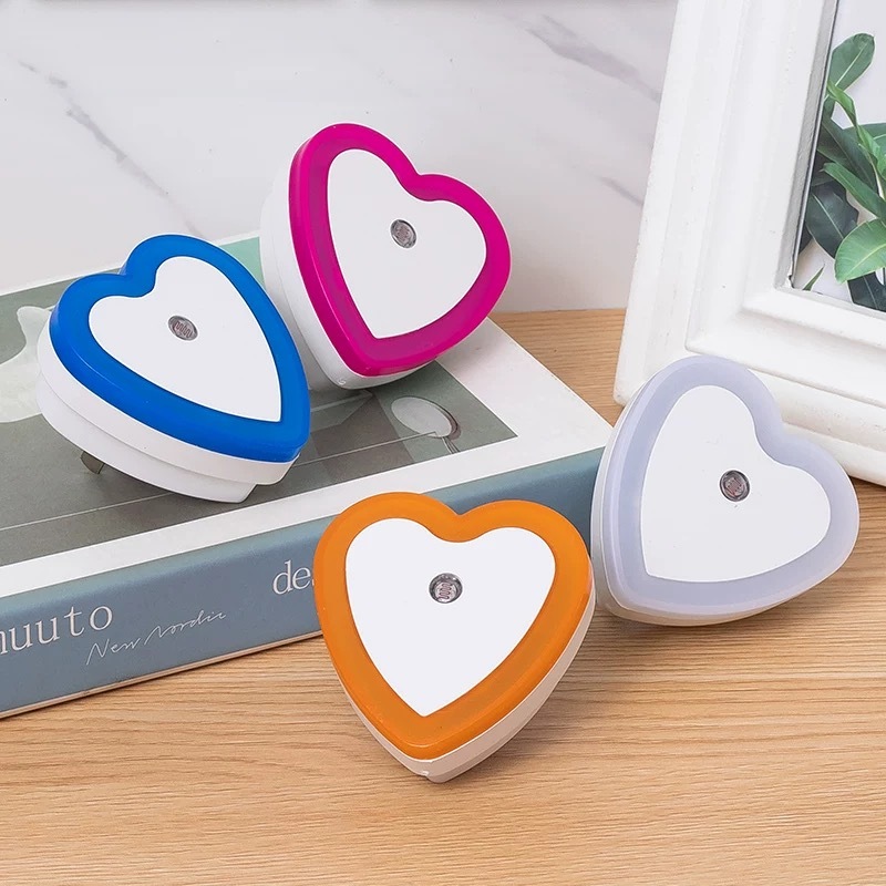 ไฟกลางคืน LED แบบเสียบปลั๊ก ไฟเซ็นเซอร์กลางคืน เปิดแสงอัตโนมัติ ไฟอัจฉริยะสำหรับไฟกลางคืน