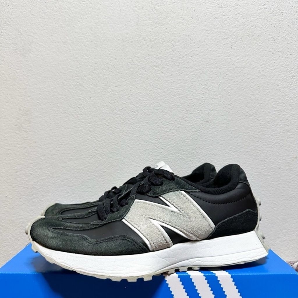 New balance327 39/25 มือสอง
