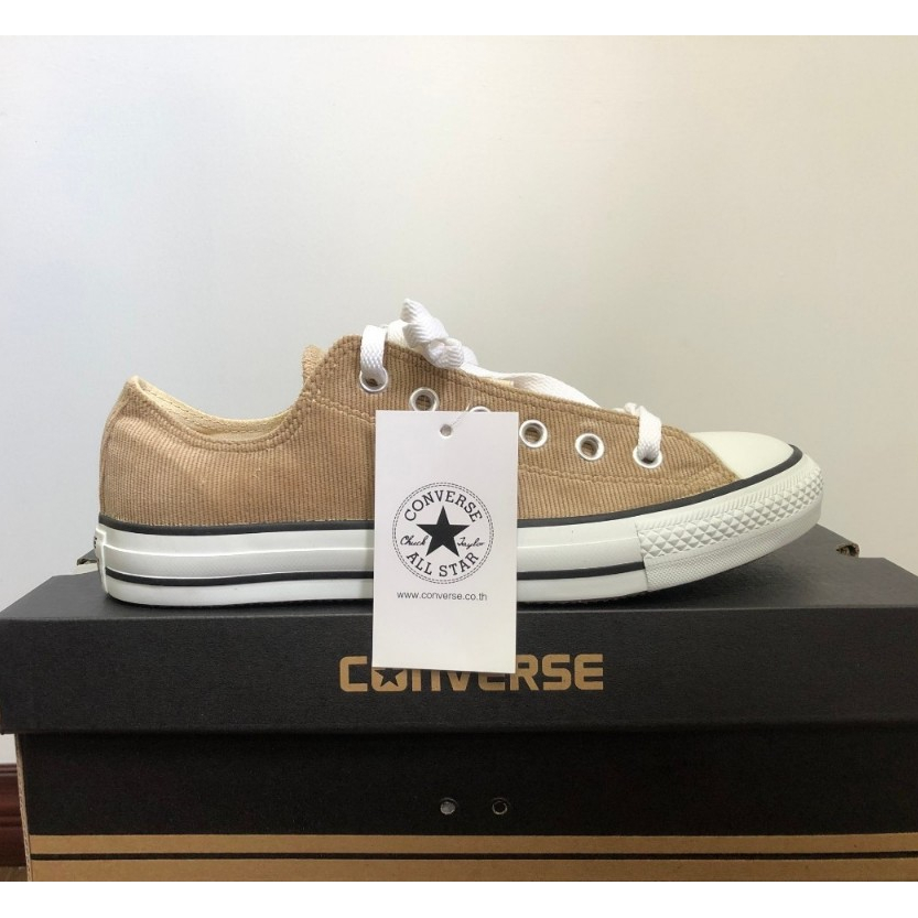 Converse56: 11-111HC MBE สีเบจ ราคาปกติ 1,250 บาท ลด 40% เหลือเพียง 750 บาท