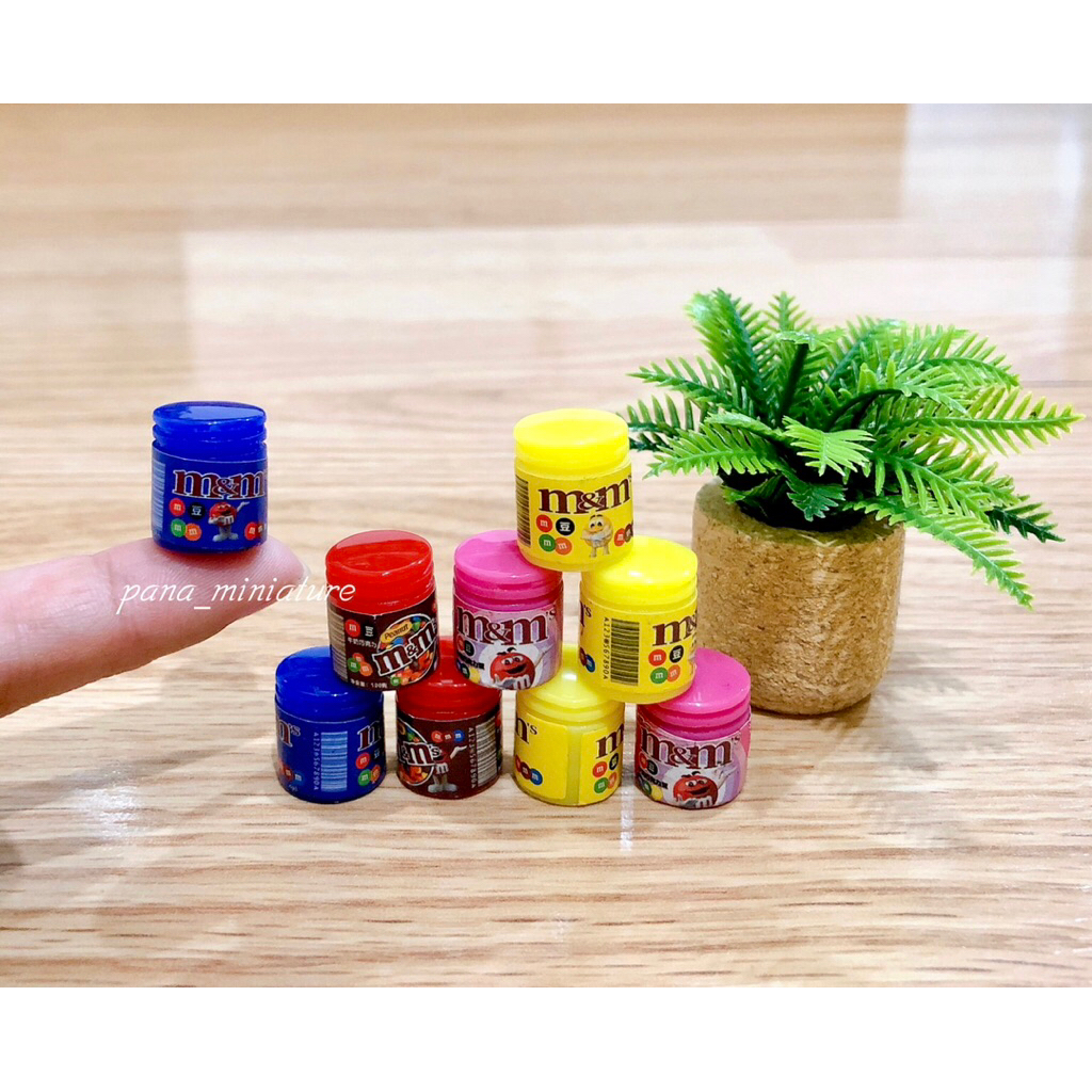 โมเดลกระปุกลูกอม m&m ขนาดจิ๋ว ราคา/ชิ้น