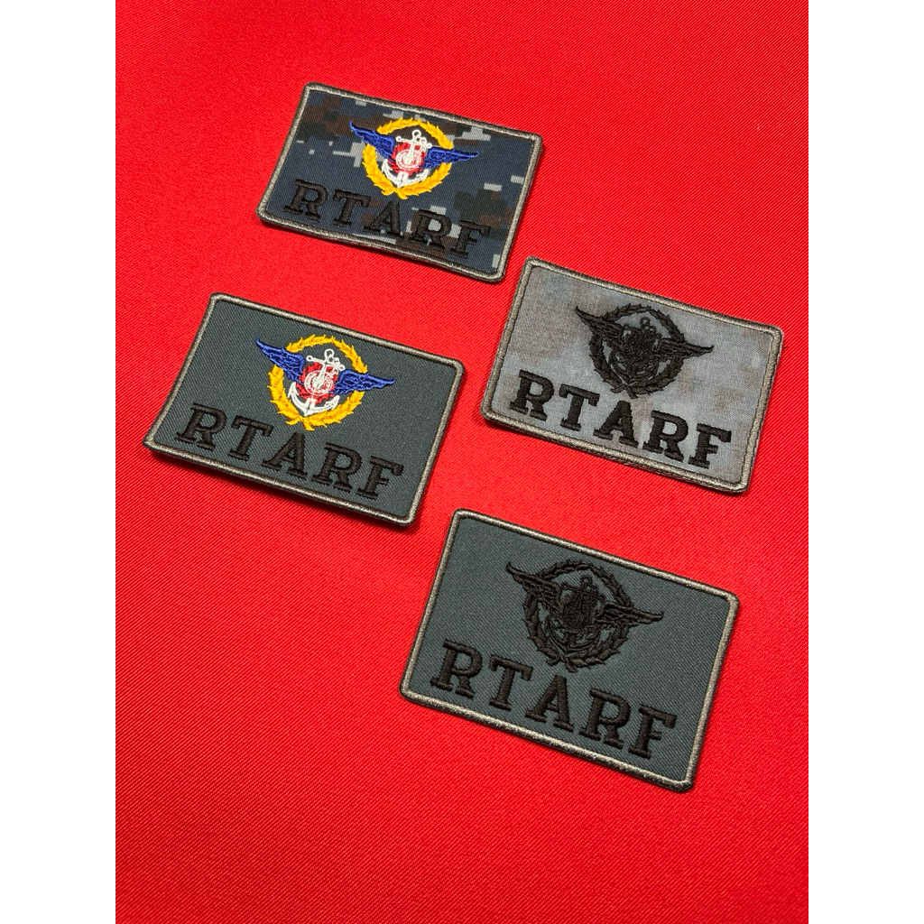 กองบัญชาการกองทัพไทย RTARF(ผ้าพราง ทอ.  ผ้าพรางทอ.กลับด้าน ผ้าพื้นเทา) ขนาด9✖️6cm.
