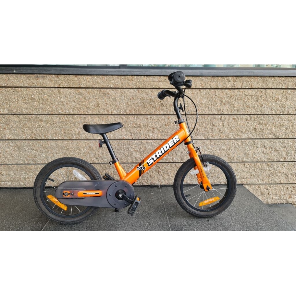 (มือสอง) Strider 14X จักรยานขาไถ ที่มีชุดขาปั่นให้เปลี่ยน ได้ทั้งไถทั้งปั่น ล้อ14"