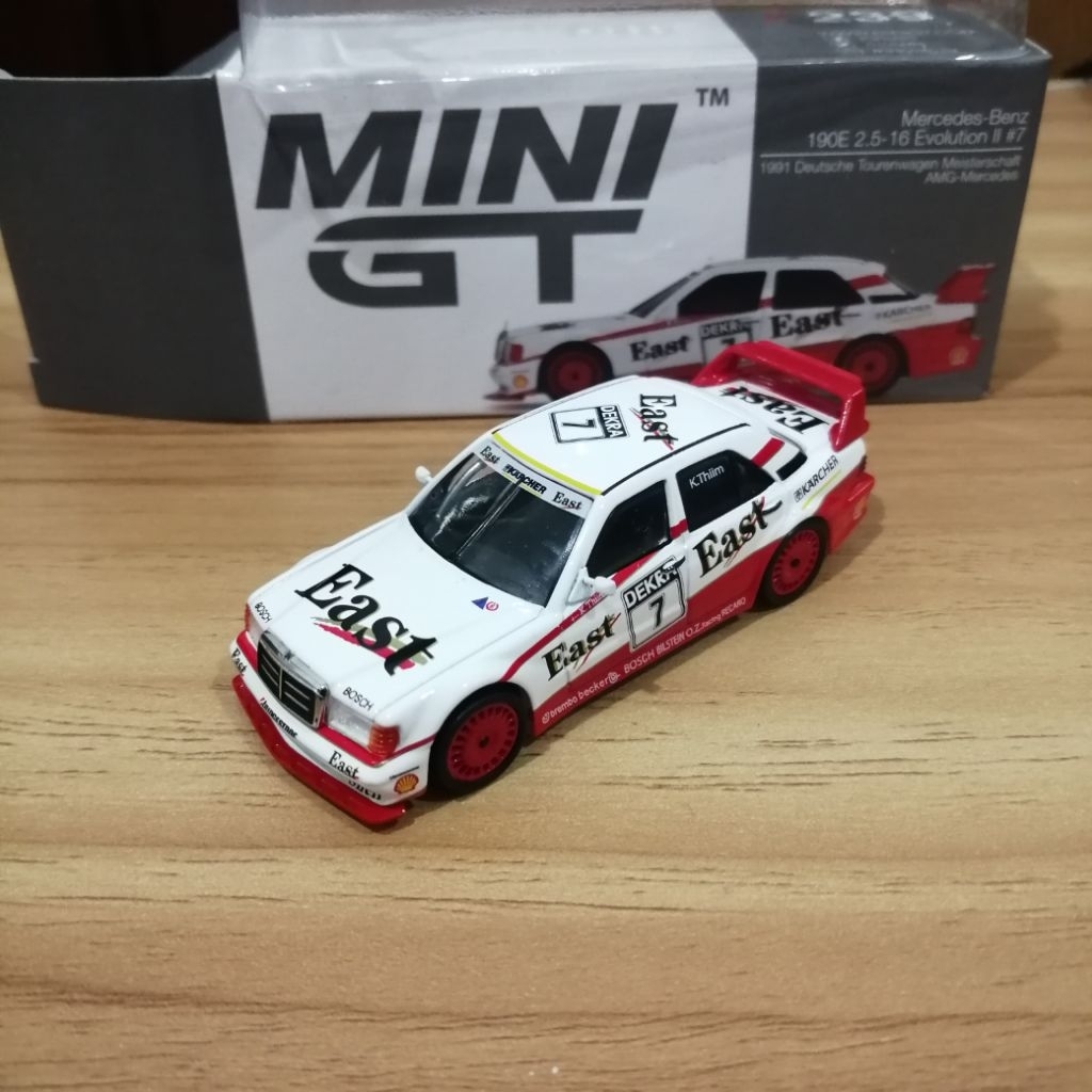 1/64 Mini​ GT​ Mercedes​-Benz​ 190E 2.5-16 Evolution2 #7