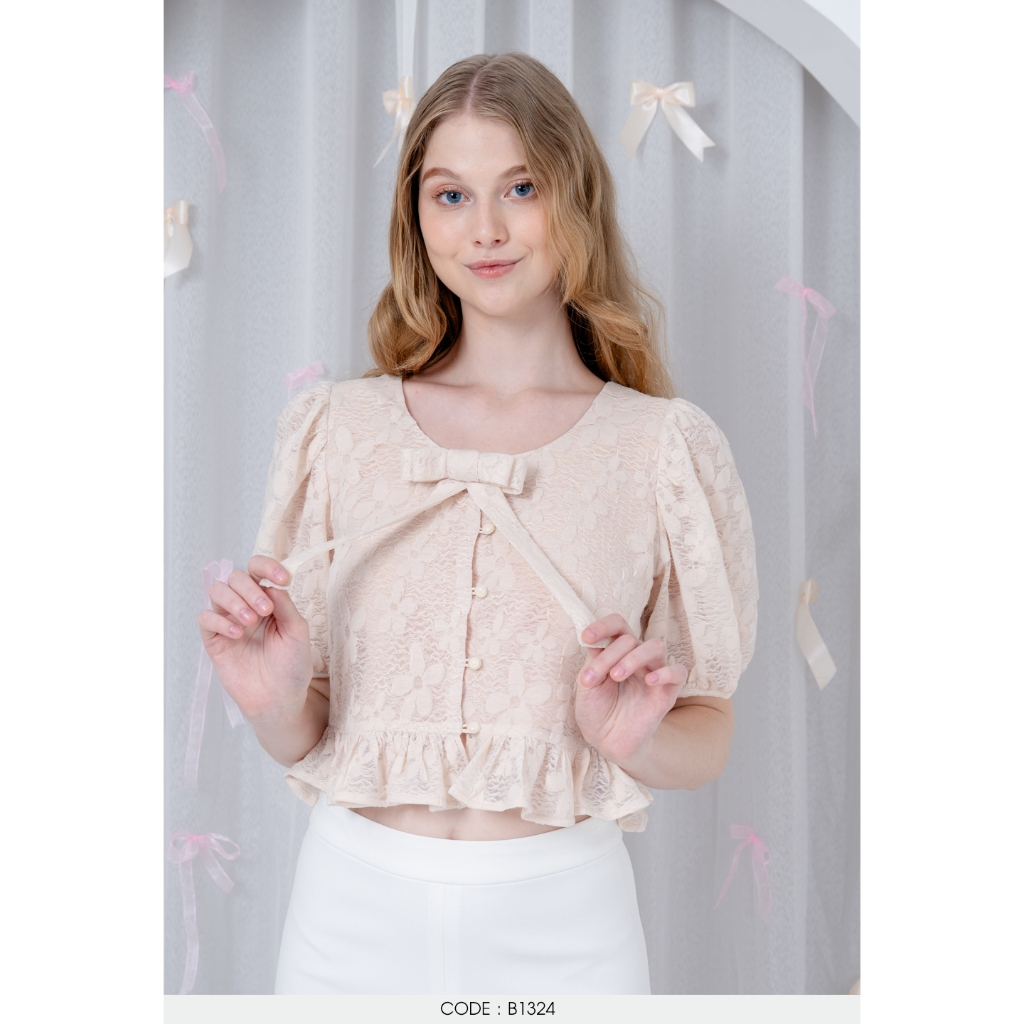 AMILA Blouse AM-B1324 ลูกไม้ราเชล แขนสั้น IGPU25-5 PCE1650