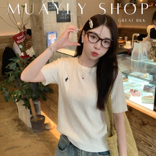 💗พร้อมส่ง 9สี✨️ เสื้อไหมพรม คอกลม แขนสั้น ทอลายทวิส ʕ•ᴥ•ʔつ ปักม้าโปโล ผ้านุ่มนิ่มมาก great bkk