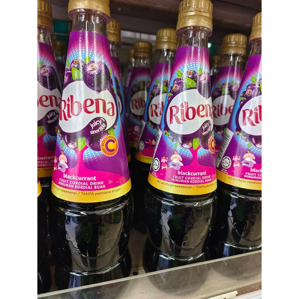 Ribena Black Currant Fruit Cordial Drink 850 ml.สินค้านำเข้าจากมาเลเซีย 1ขวด/บรรจุปริมาณ 850 ml. ราคาพิเศษ สิน