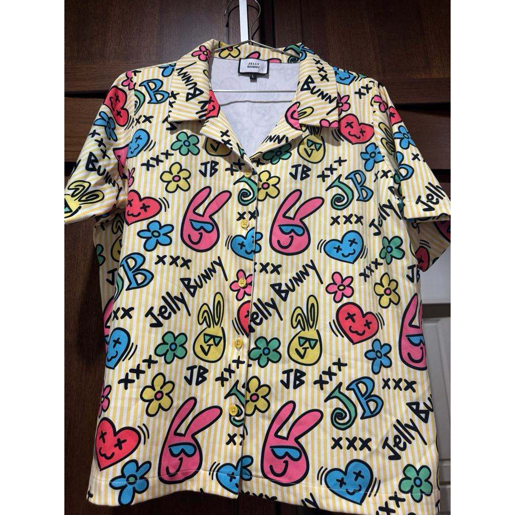 jelly bunny ของแท้ มือสอง อก44-46 ราคา689฿