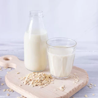 ผงนมข้าวโอ๊ต ขนาด 100 กรัม (Oat Milk Powder) เหมาะสำหรับผู้ที่ แพ้ Lactose