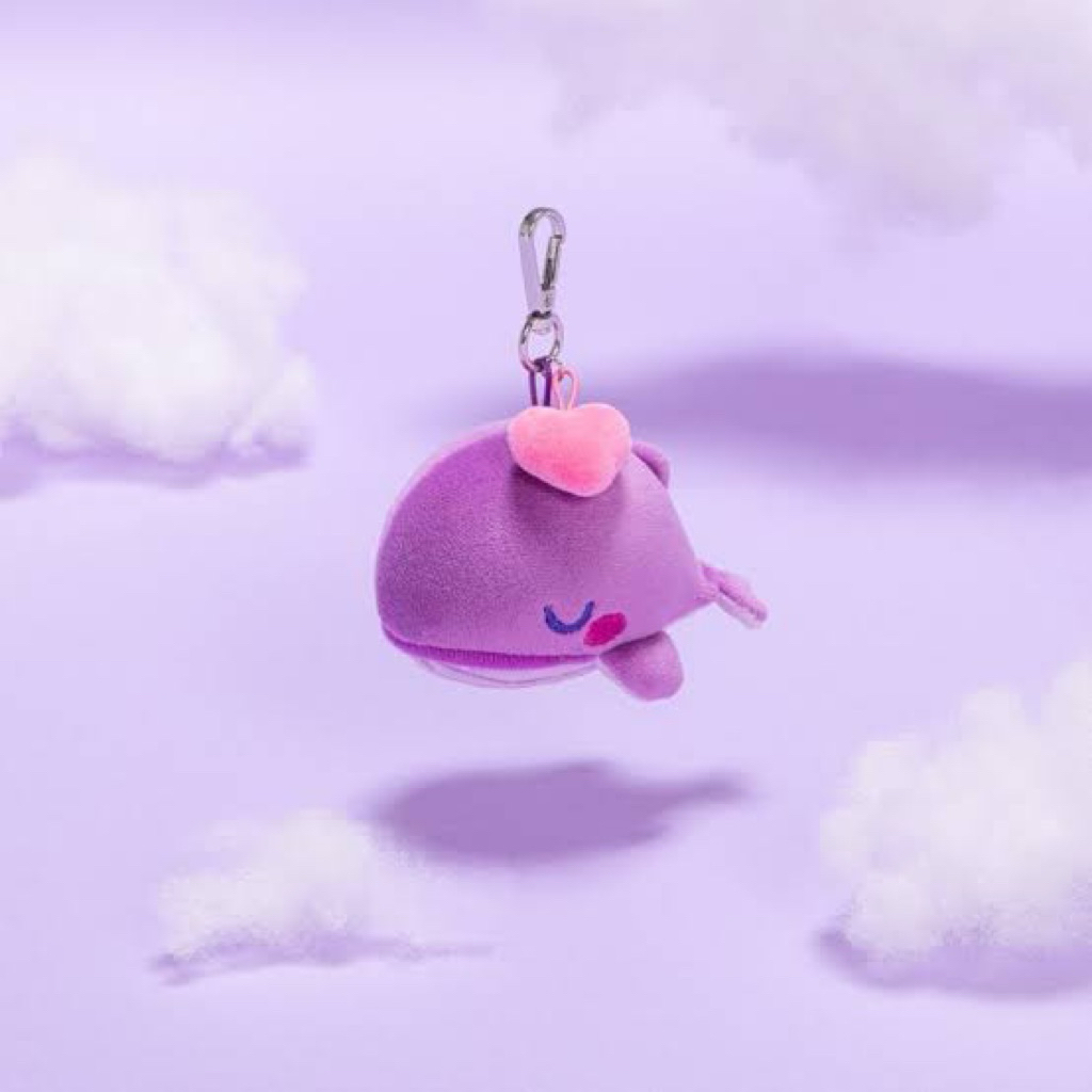 TINY TAN WHALE PLUSH KEYRING