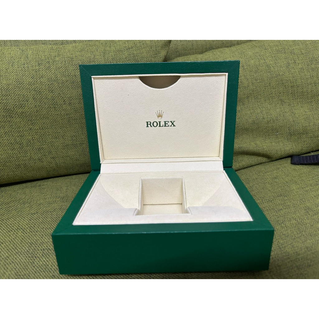 กล่อง Rolex แท้ รายละเอียดตามภาพ