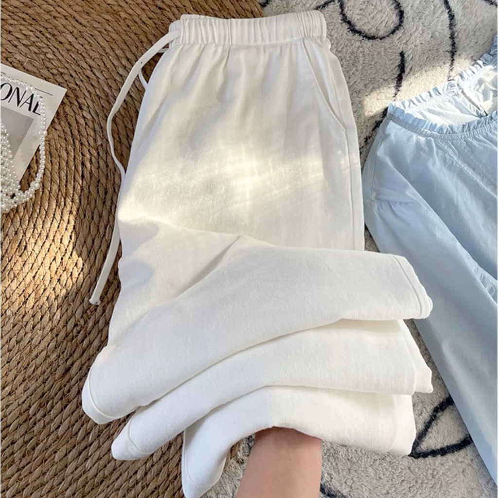 Cloudy Calm Pants กางเกงขายาวเอวยางยืดสีขาว