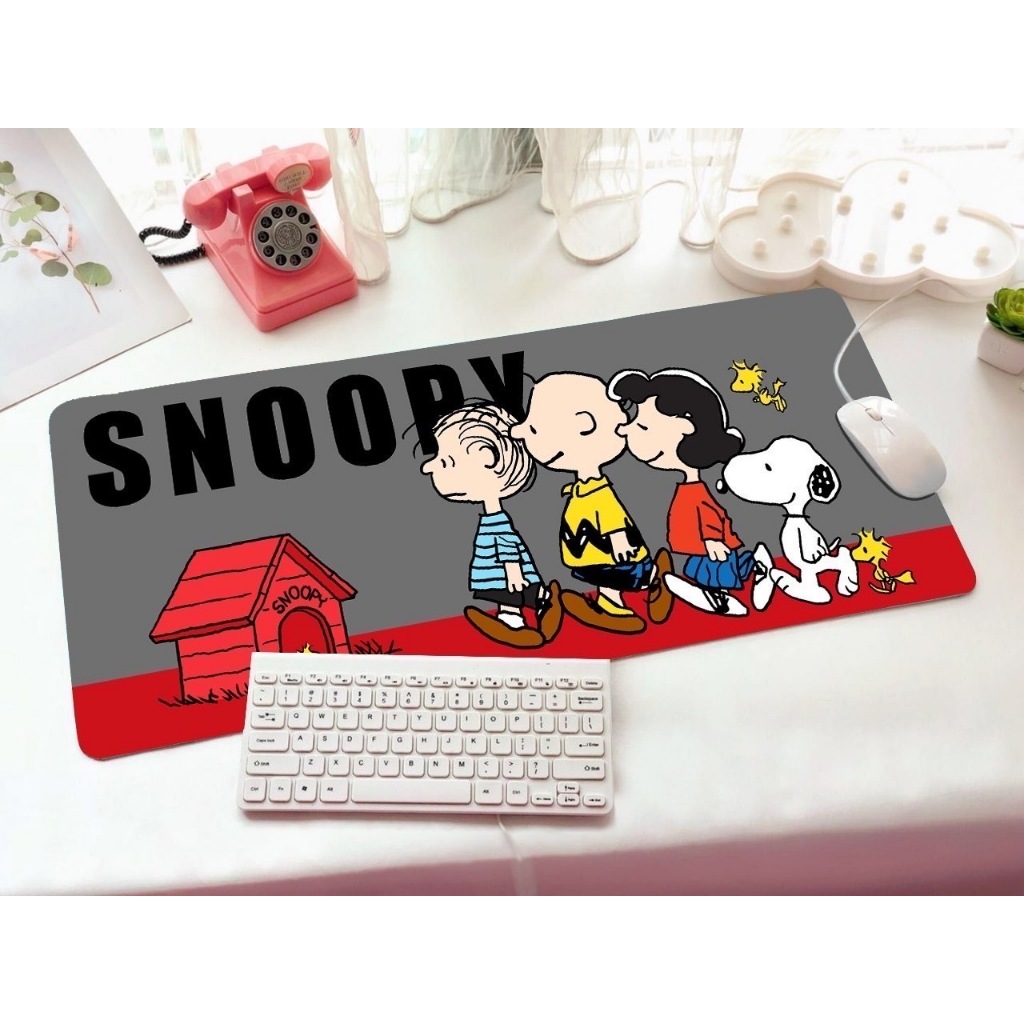 SNOOPY AF แผ่นรอง คีย์บอร์ด รองคีย์บอร์ด keyboard ลาย สนูปปี้ ขนาด 30  x 70 cm แผ่นหนานุ่ม มียางกันลื่น ด้านใต้ งานสวย