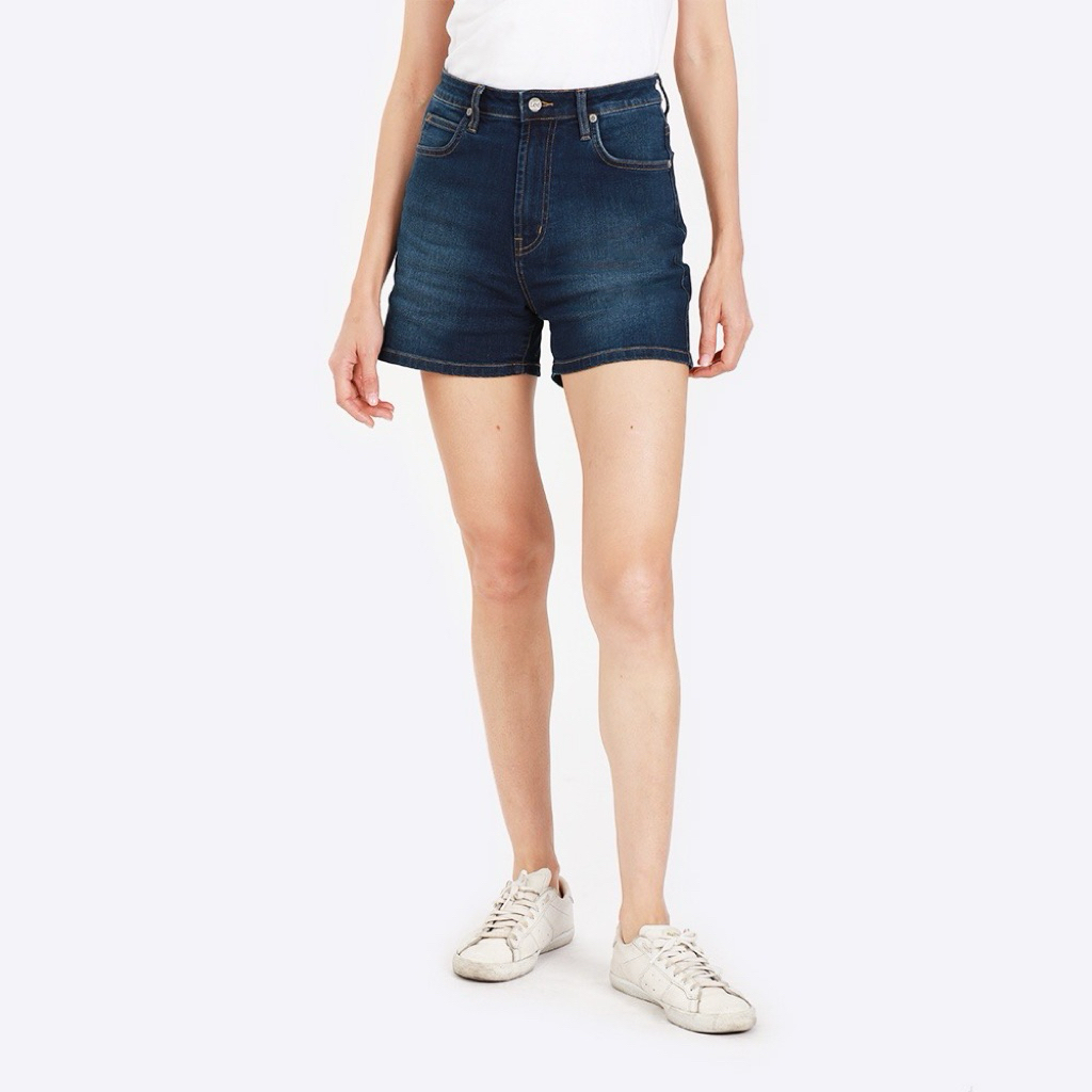 LEE กางเกงขาสั้นผู้หญิง ทรง SHORT รุ่น LE L2031109 สียีนส์ ลี กางเกงขาสั้น เสื้อผ้า เสื้อผ้าผู้หญิง 