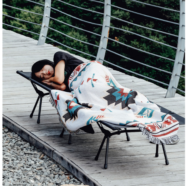 เตียงสนาม แคมป์ปิ้ง Outdoor Folding Camping Cot Bed  พับได้ ใช้งานได้อเนกประสงค์ โครงอลูมิเนียม น้ำหนักเบา รับน้ำหนักดี