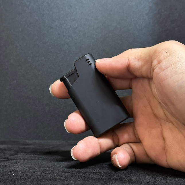 อุปกรณ์จุดไฟ สีดำซิลิโคน ลายการ์ตูน หัวเหล็ก ถอดปลอกเติมแก๊สได้ - รูปที่ 3