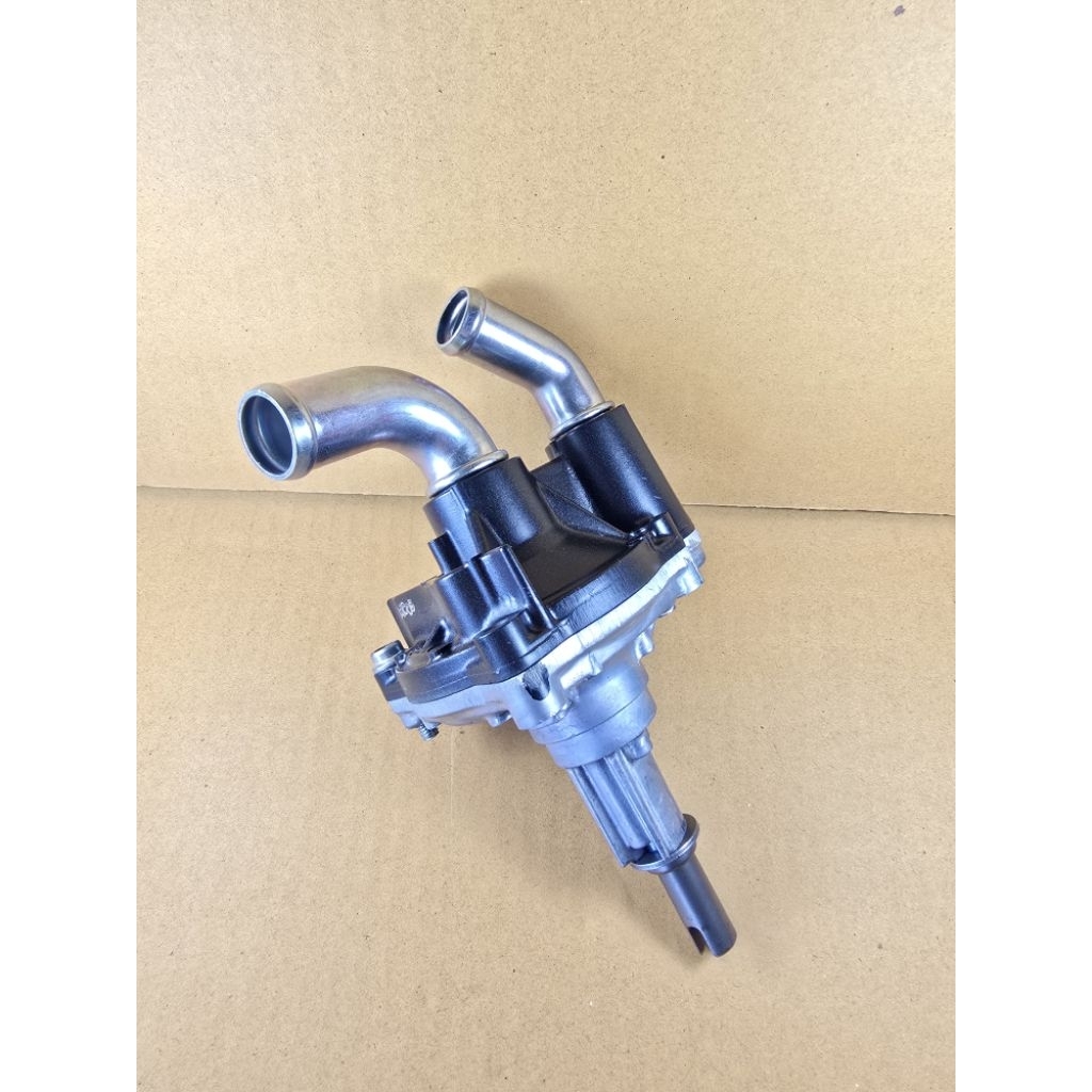 ชุดปั๊มน้ำ CB650F / CBR650F / CB650R / CBR650R แท้ของใหม่มือ 1