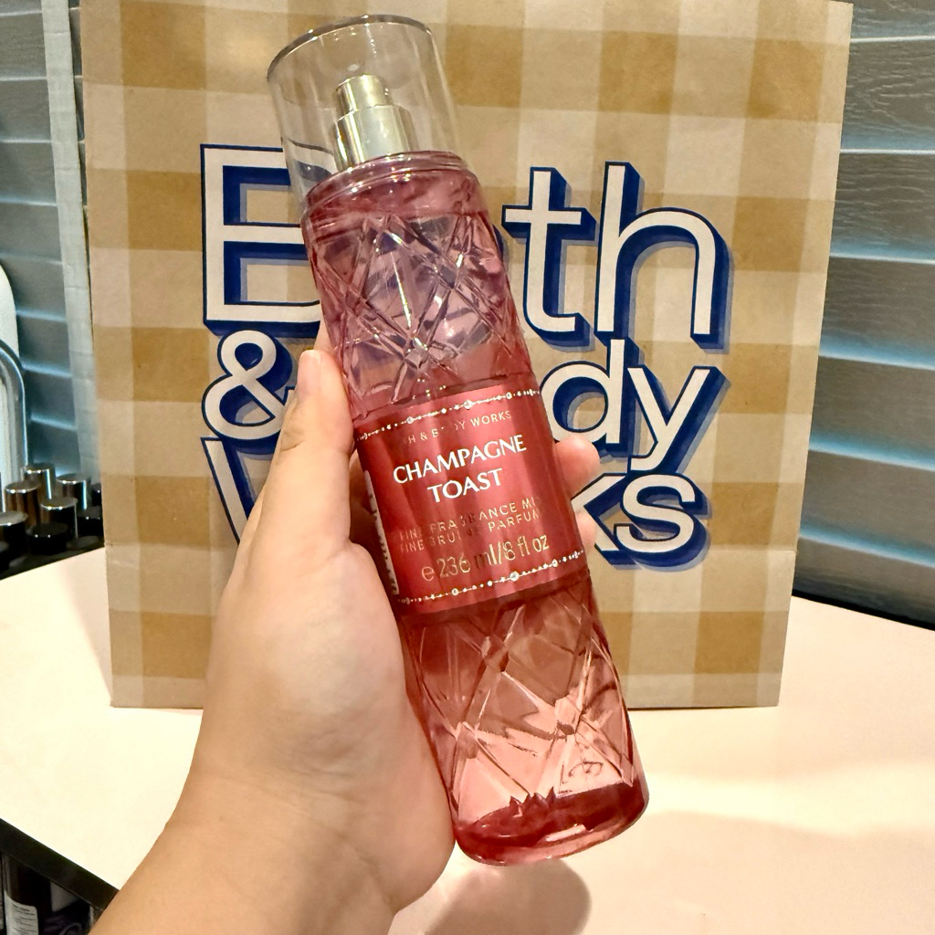 Bath And Body Works Fragrance Mist 236 ml กลิ่น Champagne Toast