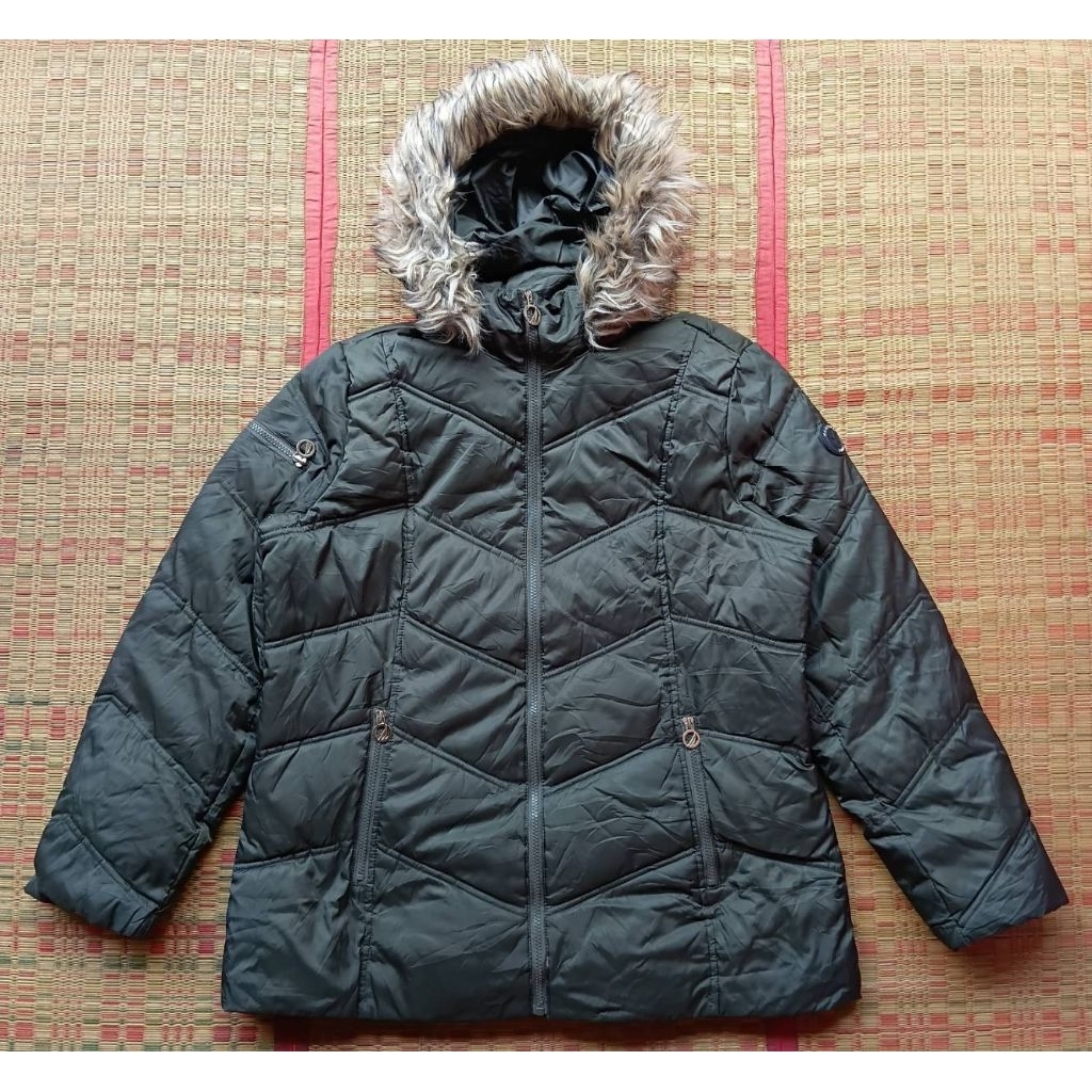 เสื้อกันหนาว Nautica