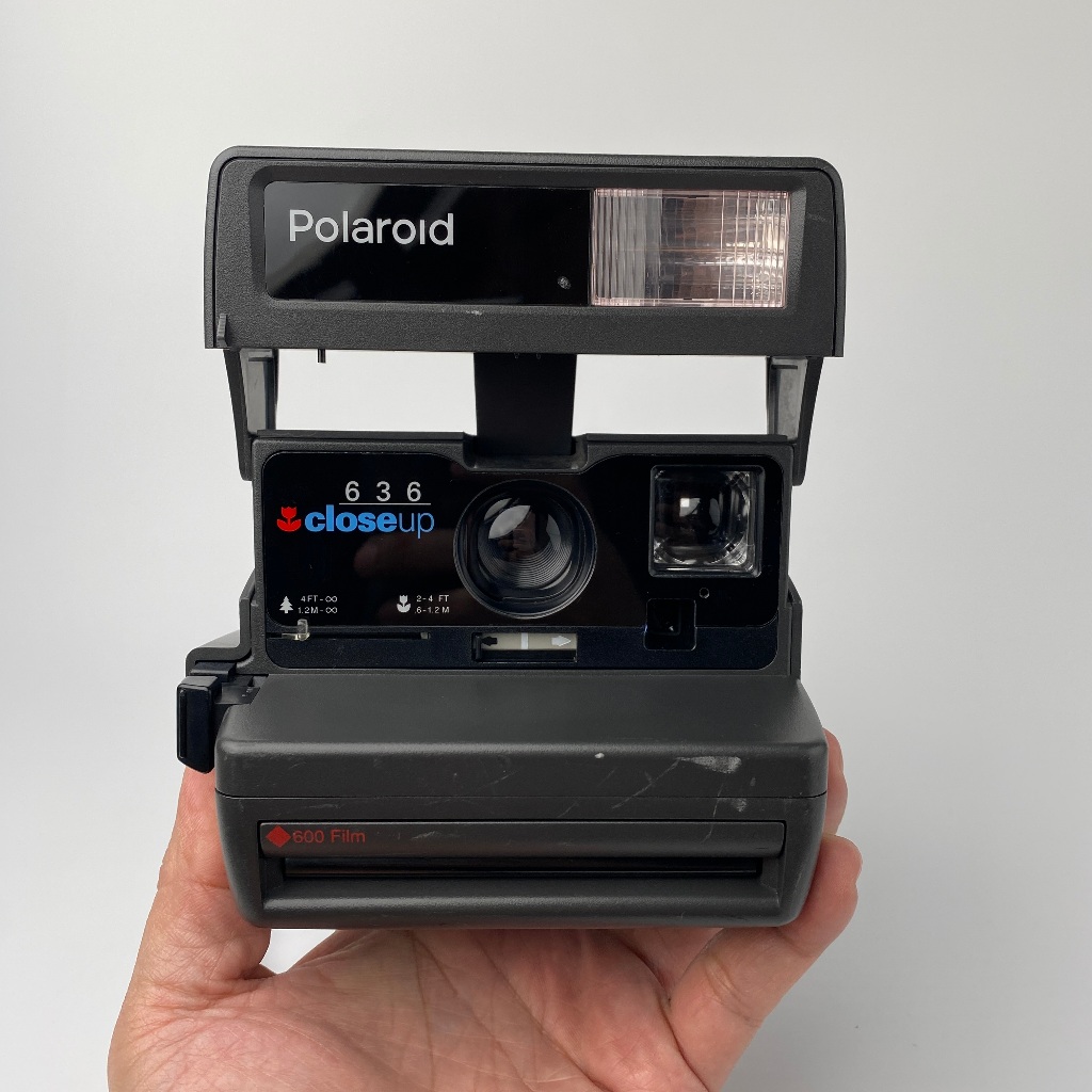 กล้องโพลารอยด์ Polaroid 600 Closeup