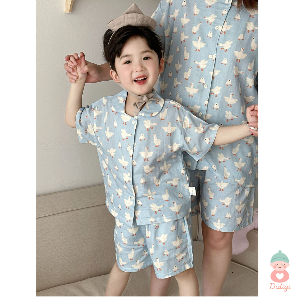 ชุดนอนเด็กผ้าฝ้ายมัสลิน ชุดครอบครัว ชุดคู่แม่ลูก เสื้อแขนสั้น + กางเกงขาสั้น ลายเป็ด