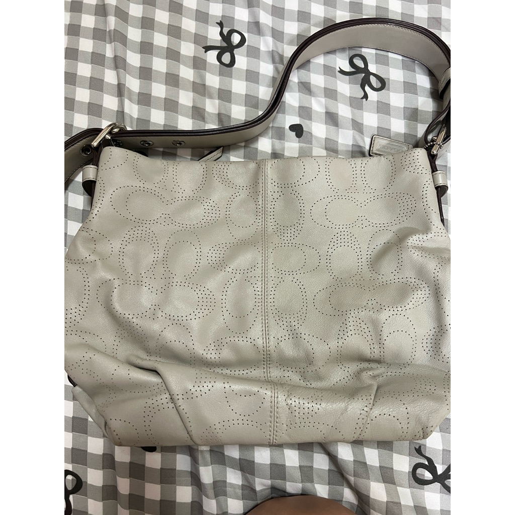 กระเป๋ามือสองcoachแท้