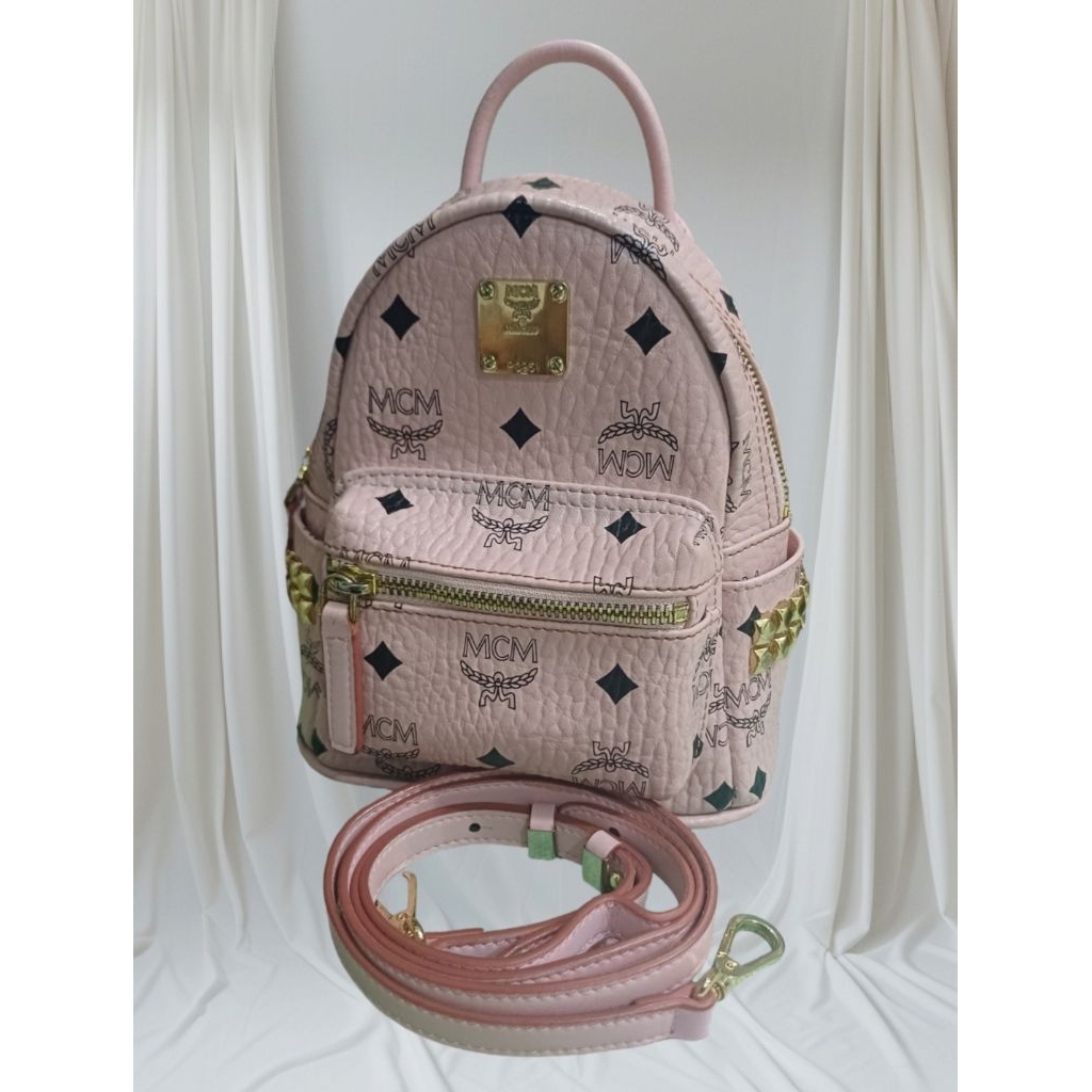 กระเป๋าเป้มือสอง M € M2