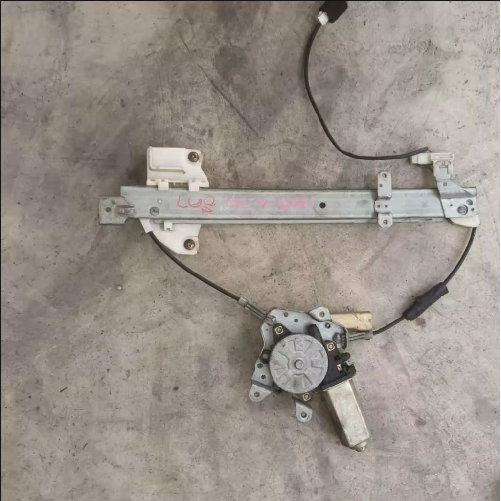 รางยกกระจกไฟฟ้า หลังซ้าย มิตซูบิชิ  อีคา MITSUBISHI LANCER  E CAR มือ2ญี่ปุ่น แท้ถอด