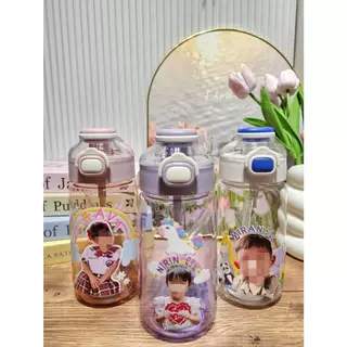 ขวดน้ำเด็ก ติดชื่อ ติดรูป กระบอกน้ำเด็ก 2in1 (ติดชื่อฟรี) ขวดน้ำ กระติกน้ำ ดูดได้/กระดกได้ หลอดกดกระเด้ง 600ml.