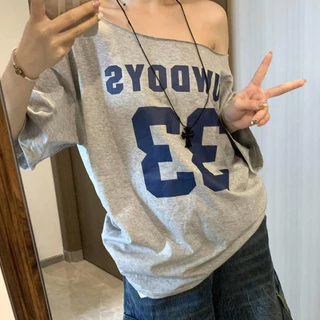 พร้อมส่งในไทย*** เสื้อยืดปาดไหล่ โอเวอร์ไซส์ขนาดใหญ่ ปาดไหล่ข้างเดียว Y223