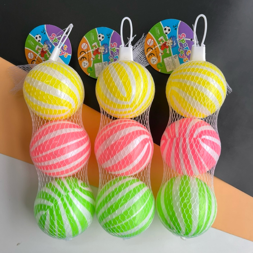 (ยกโหล 12แพ็ค ) No.1281 บอล  บอลลม ลูกบอลบอล  ของเล่น สัตว์เลี้ยง  หนึ่งแพค 3 ลูก ได้ทั้งหมด 12 แพ็ค คละลายคละสี