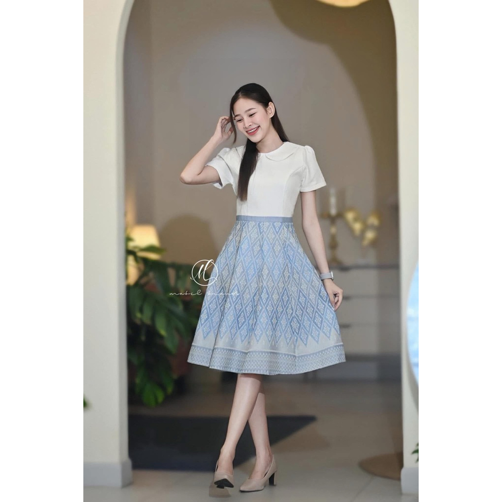 ส่งต่อชุดผ้าไทยสีฟ้า ป้ายmabel S