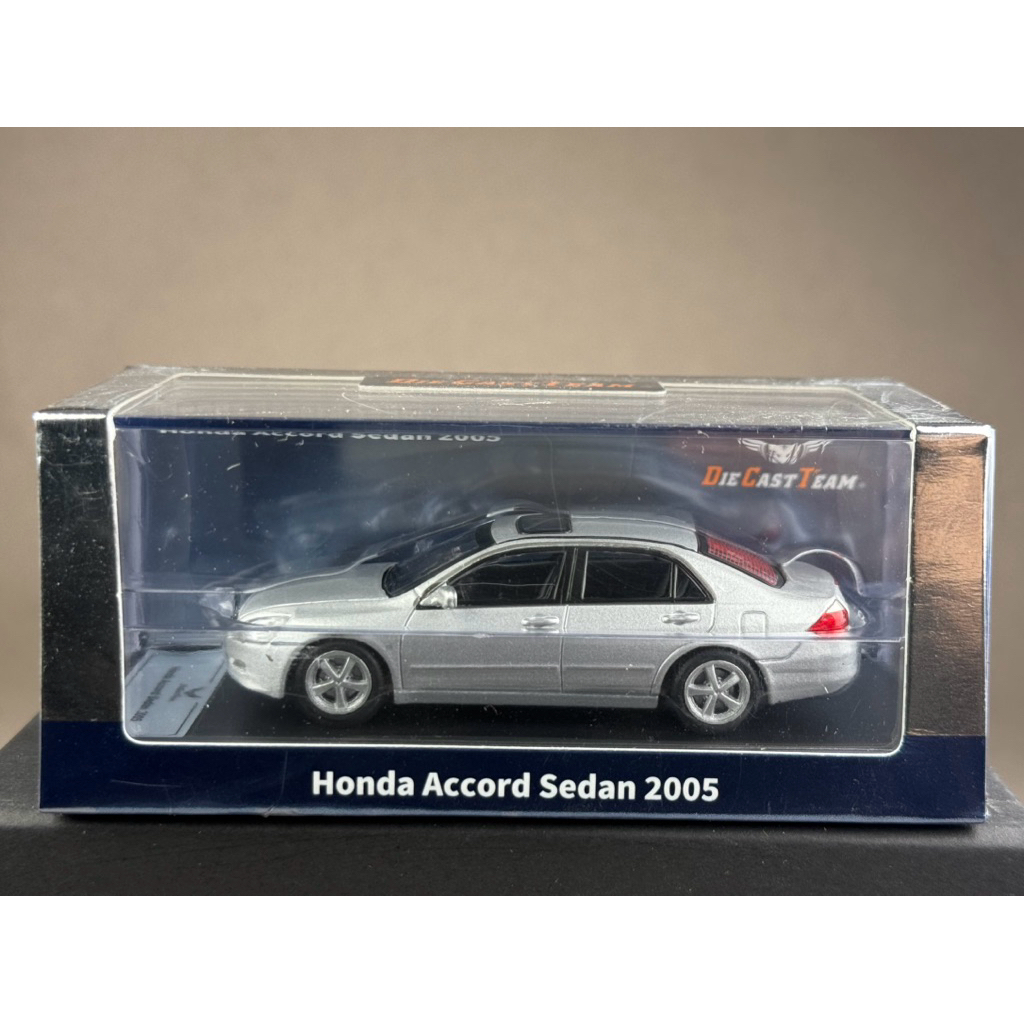 🔹Honda Accord Sedan 2005 Silver Scale 1:64 ยี่ห้อ DCT