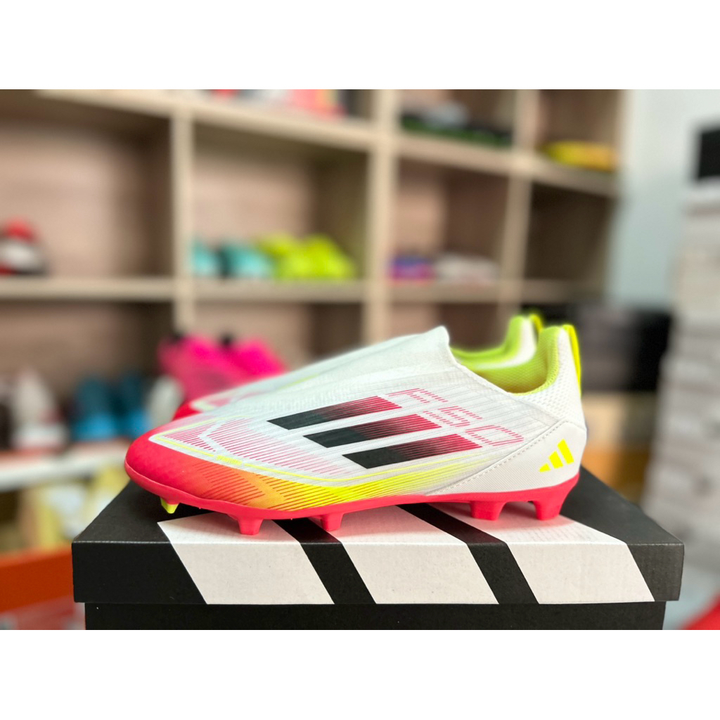 รองเท้าฟุตบอลเด็ก รุ่น 🔥F50 LEAGUE LL FG/MG J🔥 รหัส IE3743