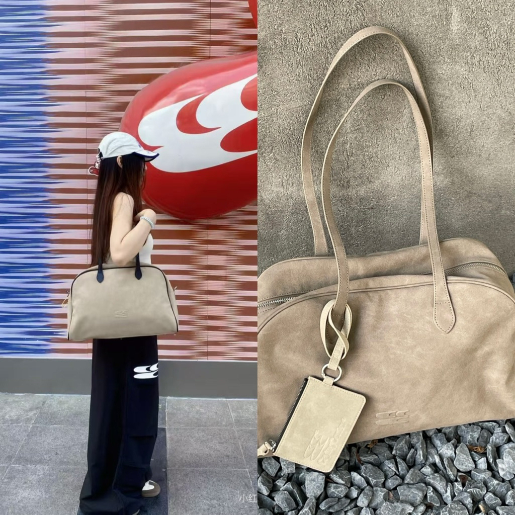 พร้อมส่ง /pre✴︎Crying Center🍞suede large shoulder bag กระเป๋าโทนน้ำตาล ใบใหญ่ (ใช้โค้ดลด 20-25%) จากช็อปแท้💯