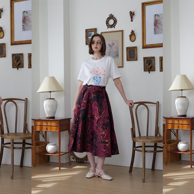 Passara Basic กระโปรงกระโปรงคลุมเข้า สีแดง [JACQUARD]