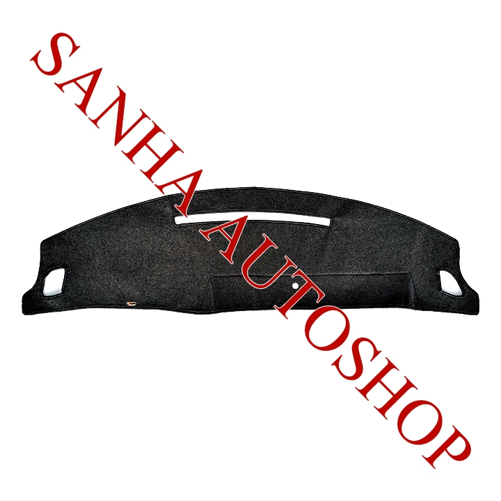 พรมปูคอนโซลหน้ารถ Mitsubishi XForce HEV ปี 2025