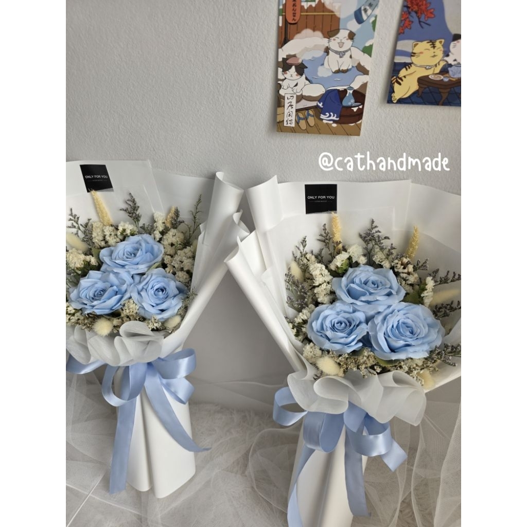 -CATHANDMADE- ช่อกุหลาบ 3 ดอก แซมดอกไม้แห้ง สื่อความหมาย"ฉันรักเธอ" วาเลนไทน์ ของขวัญปัจฉิม รับปริญญา ช่อดอกไม้ประดืษฐ์