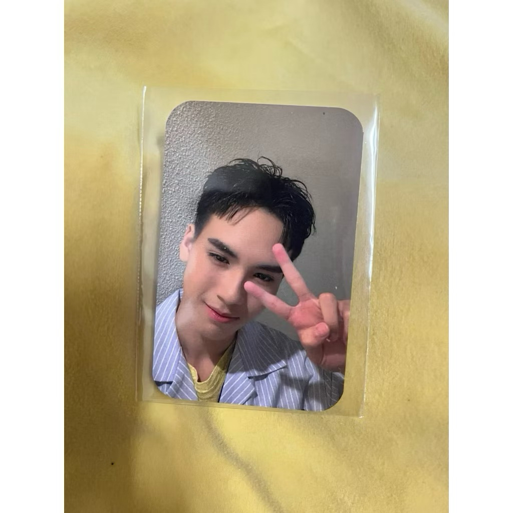 selfie Cards กี่หมื่นฟ้า Your Sky