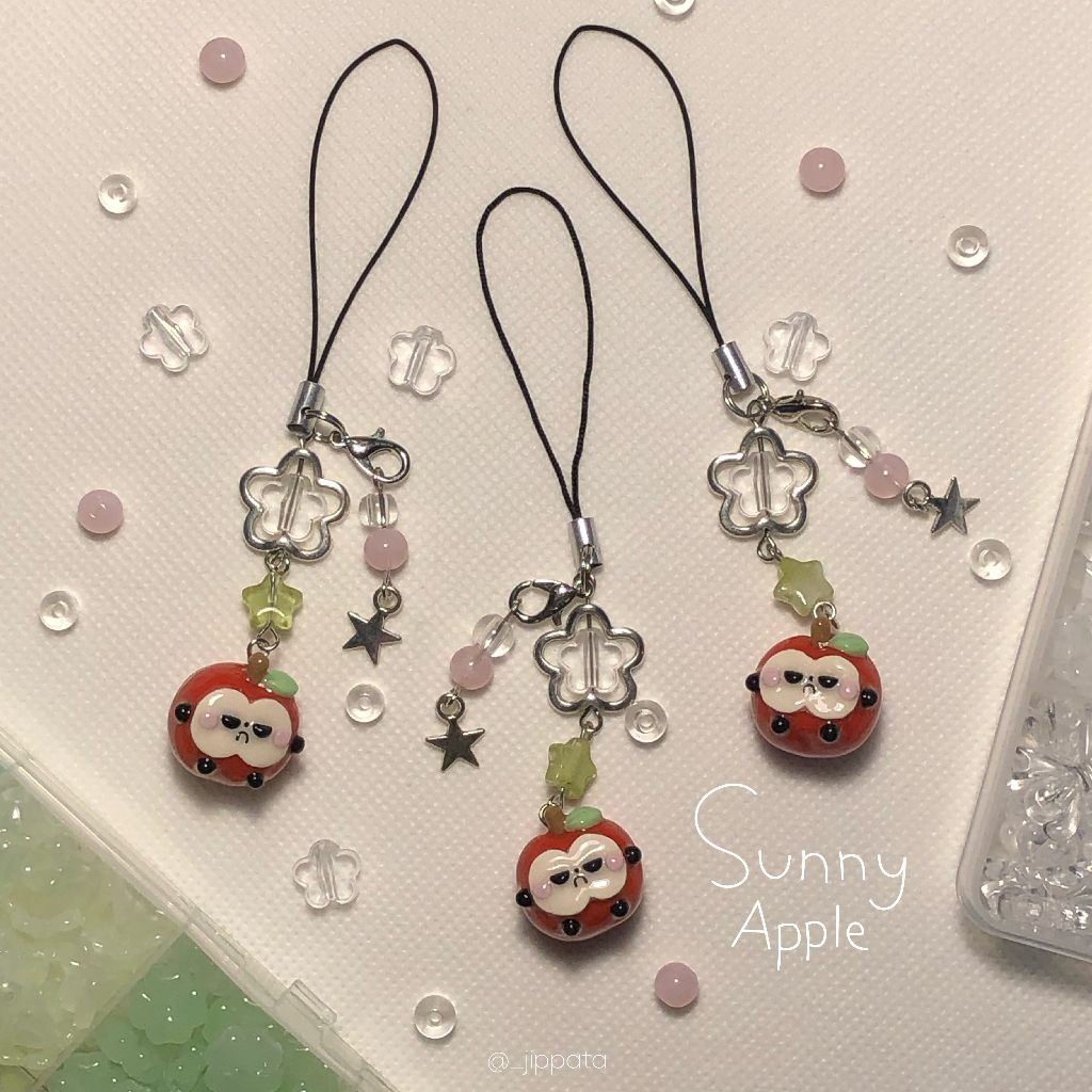 [Made to order] Love and Deepspace พวงกุญแจ Sunny Apple / Sunny Apple Keychain