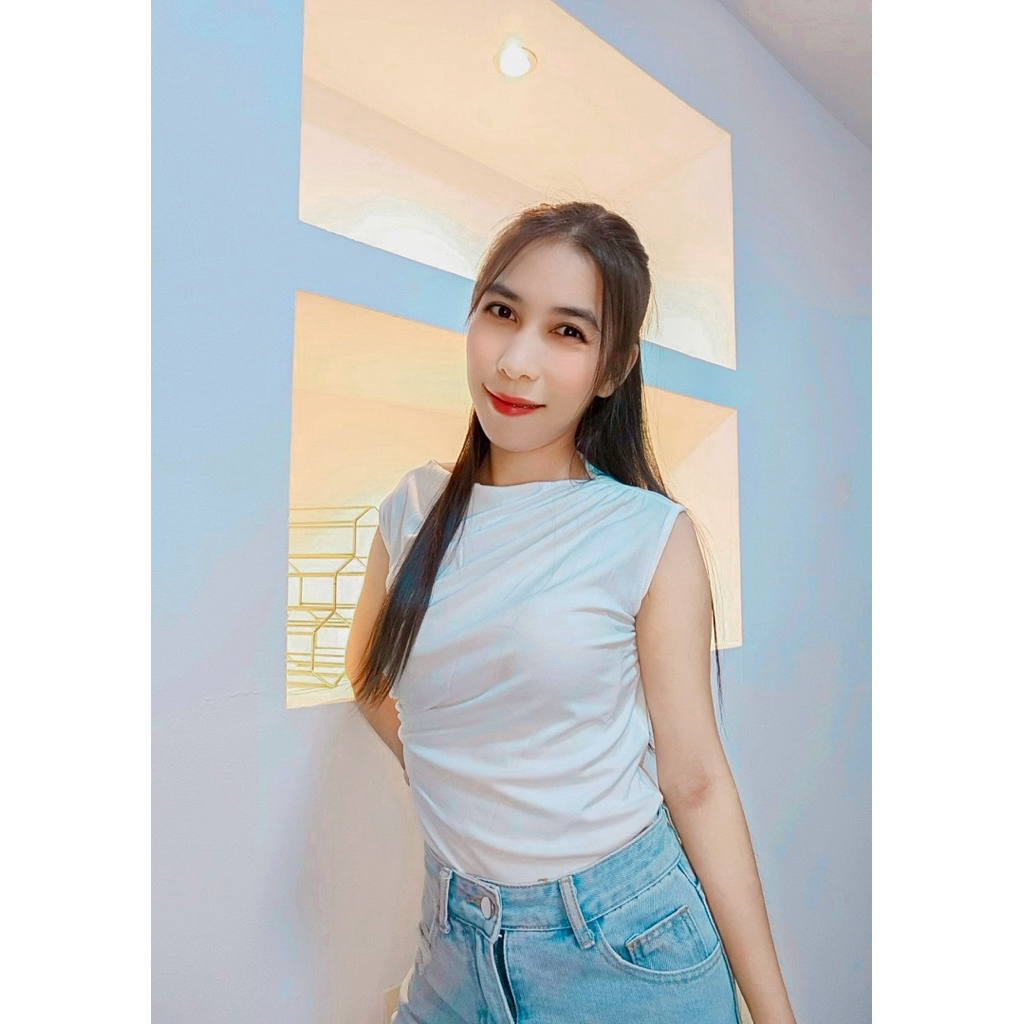 เสื้อปาดไหล่แขนกุด ย่นข้างหน้า (ดำ ขาว น้ำตาล) - รูปที่ 4