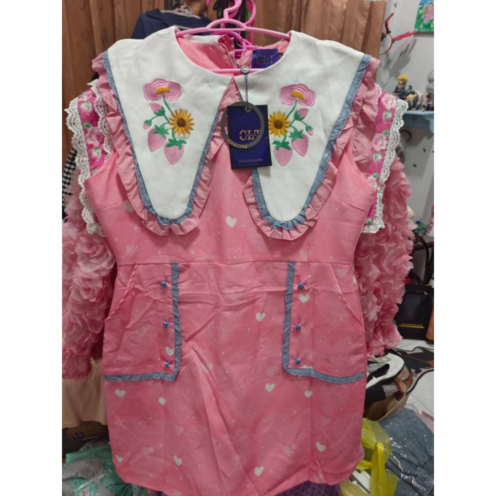 เสื้อชมพู แขนกุด OLT